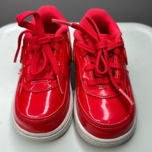 Nike Air Force 1 LV8 UV